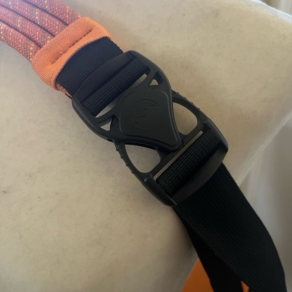 KAVU Original Rope Bag Sling Pack with Adjustable Rope Shoulder Strap - Picture 5 of 7